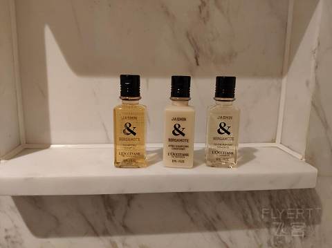 品蟹赏湖游记之二---城中香格里拉TLC体验