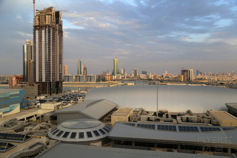 Bahrain--Le Meridien Bahrain City Centre Club Lounge View (2).JPG