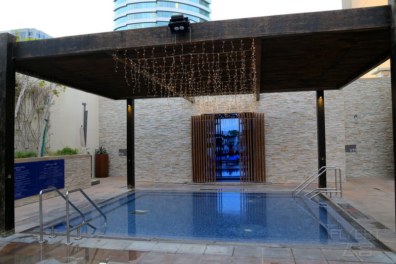Bahrain--Le Meridien Bahrain City Centre Pool (9).JPG