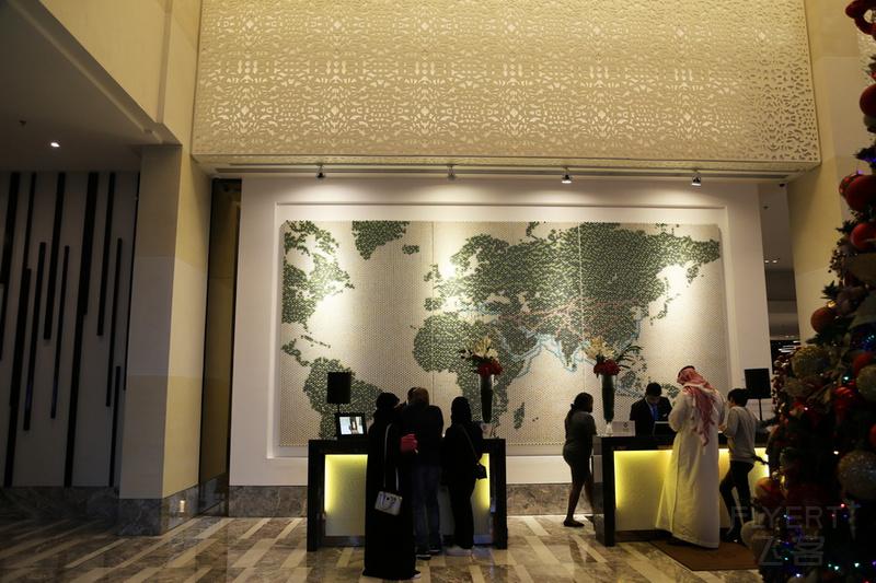 Bahrain--Le Meridien Bahrain City Centre Lobby (3).JPG