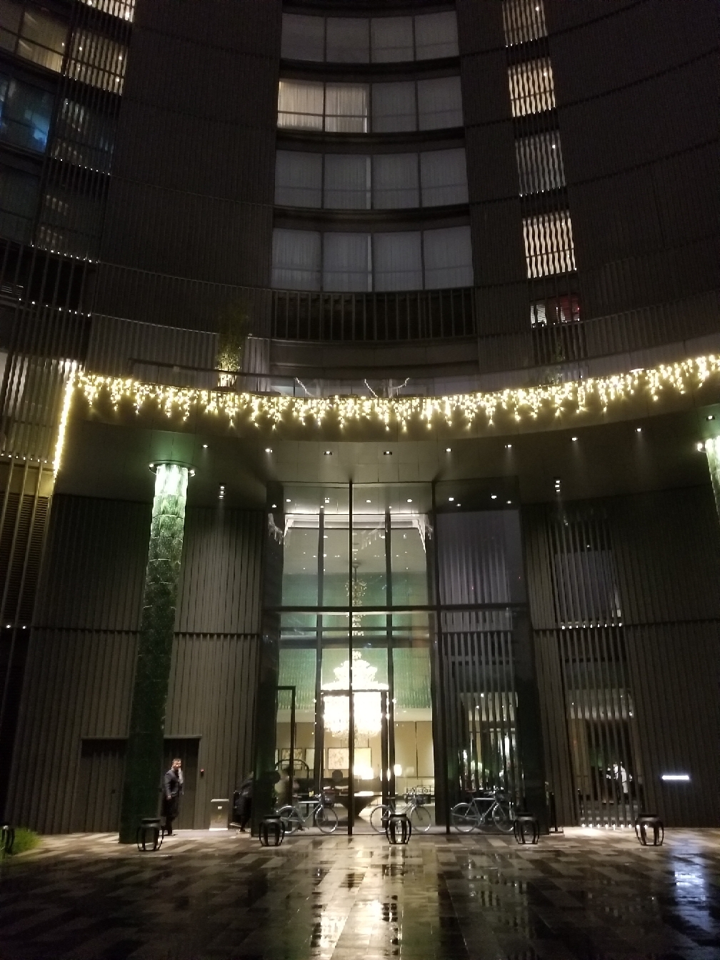 Ϻᣨmiddle house)סޱ