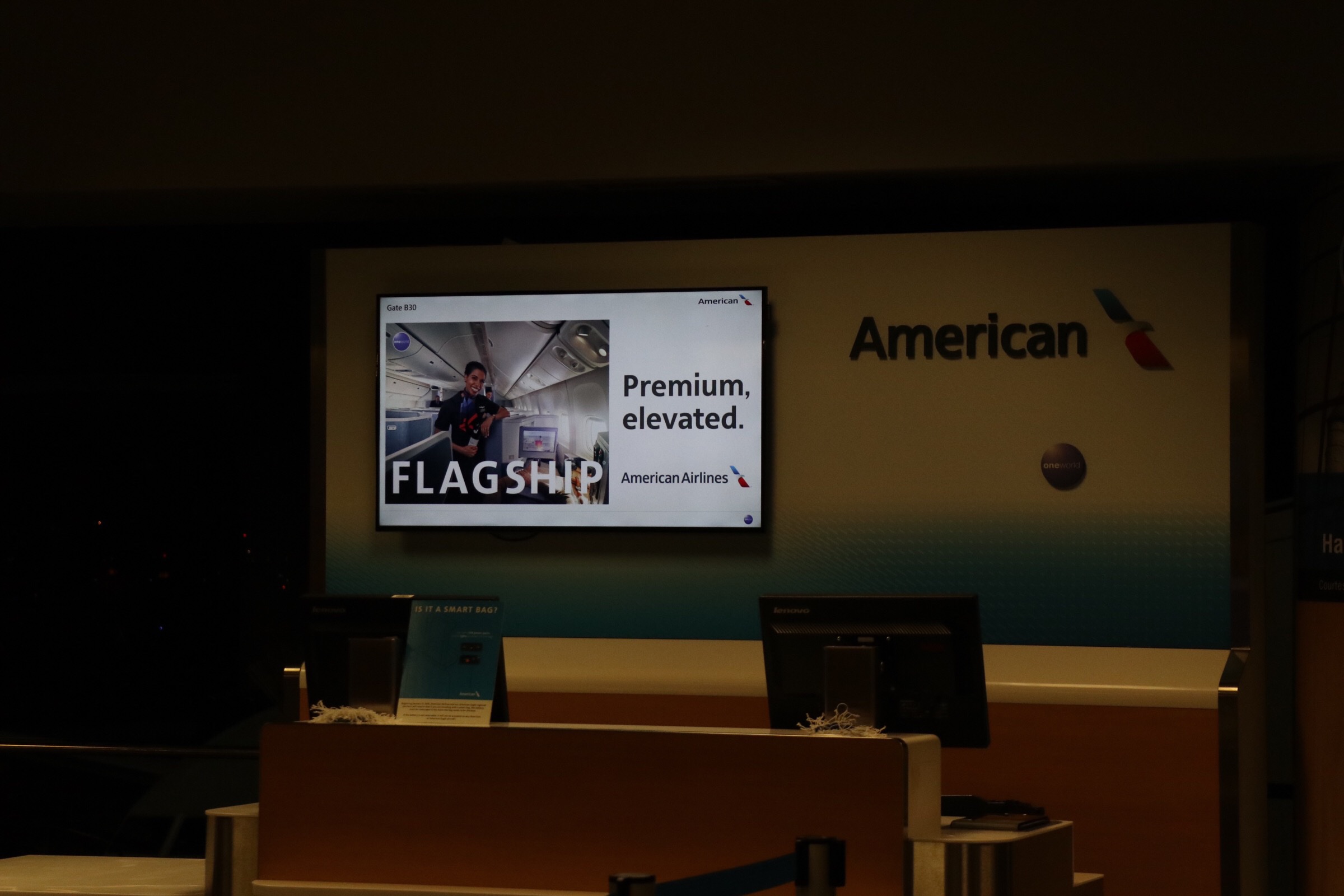 FlightBOS-ORD AA2264 B738 C