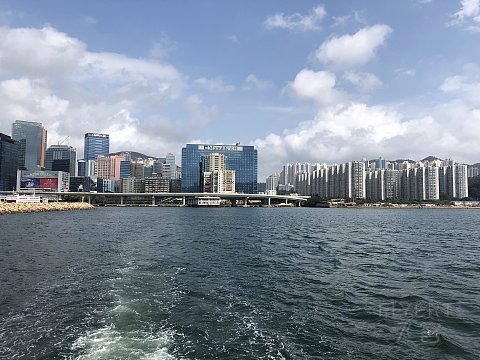 HIX 香港九龙CBD2智选假日酒店——很新很赞 （13）