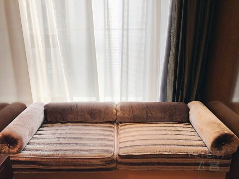 山色今朝画巨然-重庆江北希尔顿逸林行政套房入住体验