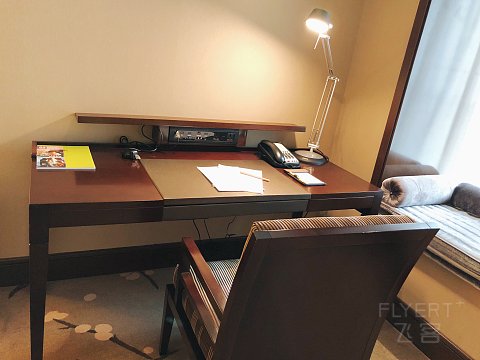 山色今朝画巨然-重庆江北希尔顿逸林行政套房入住体验