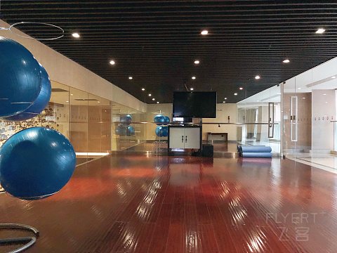 山色今朝画巨然-重庆江北希尔顿逸林行政套房入住体验