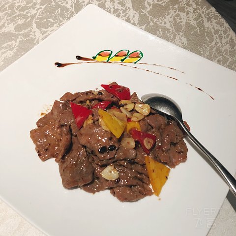山色今朝画巨然-重庆江北希尔顿逸林行政套房入住体验