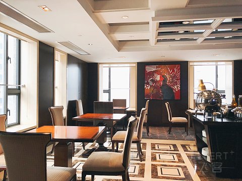 山色今朝画巨然-重庆江北希尔顿逸林行政套房入住体验