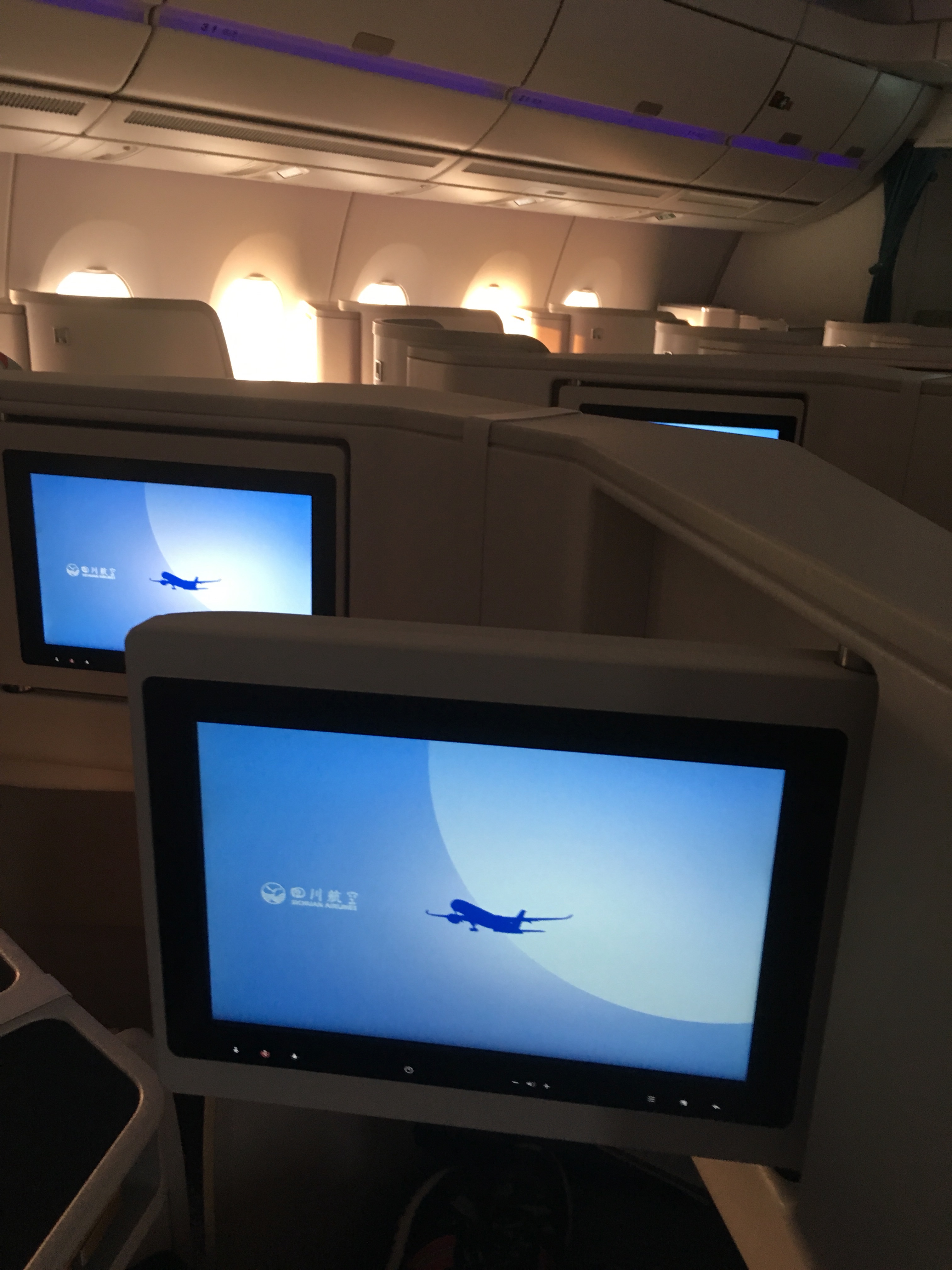  A350  ͷȲ