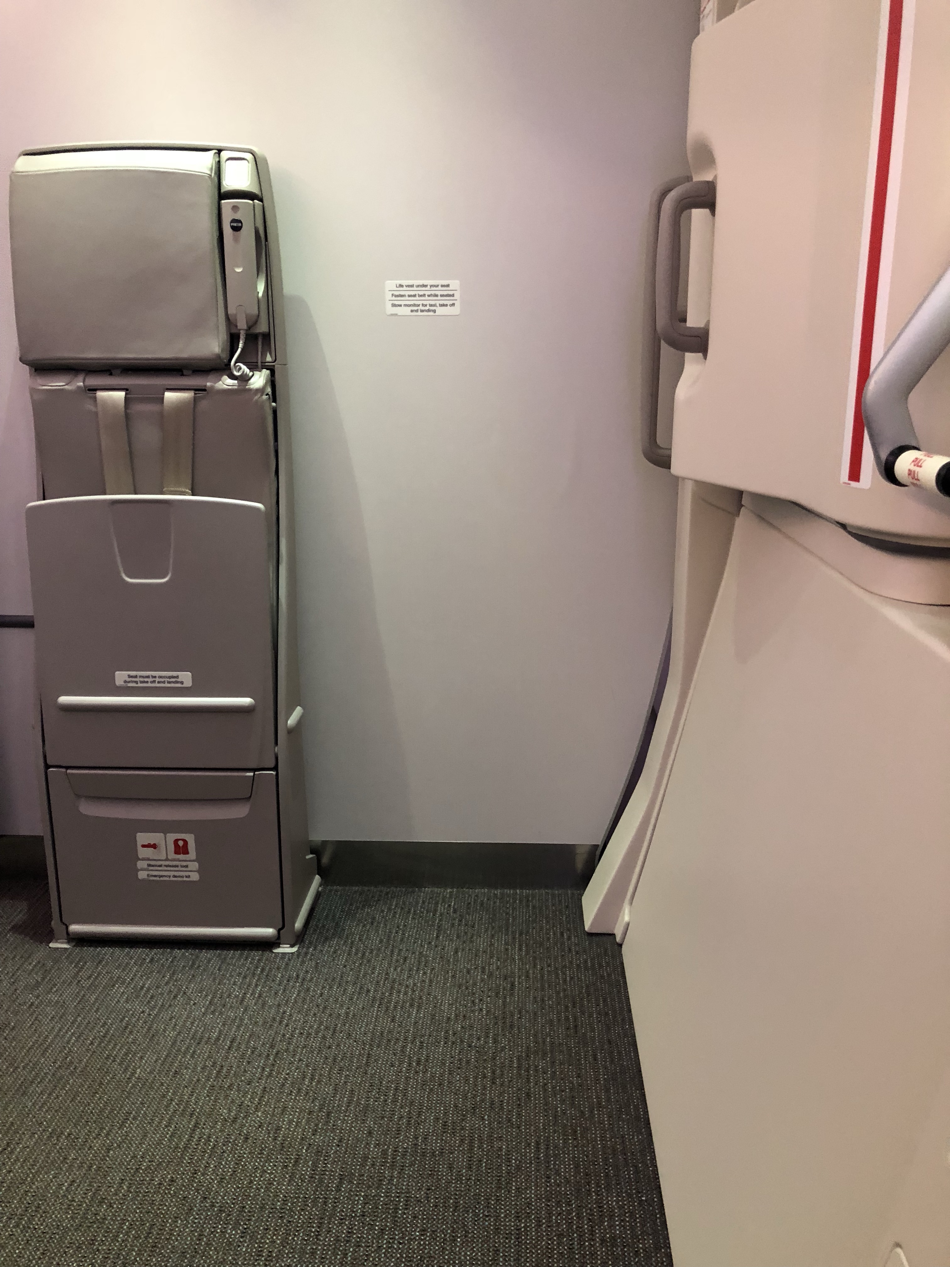 SQ221 SIN - SYD