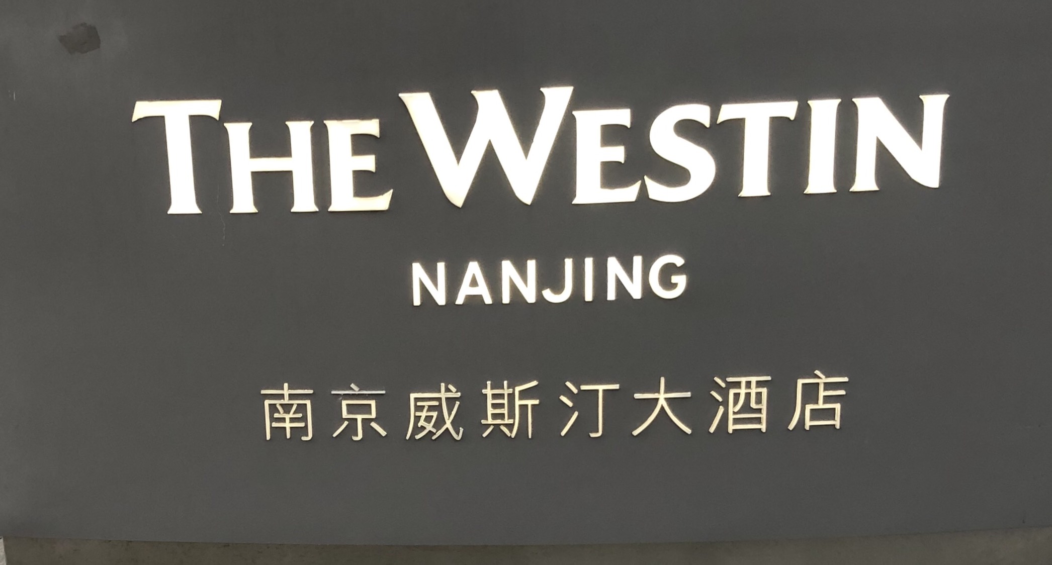 Ͼ˹͡Ƶ꣬λ