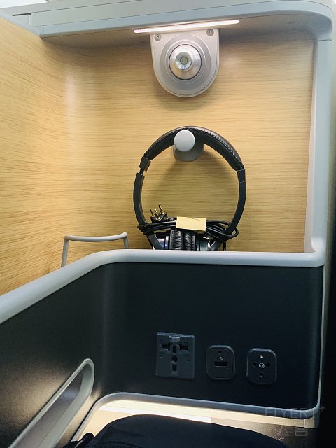 澳洲航空 QF140 奥克兰-悉尼A330商务报告