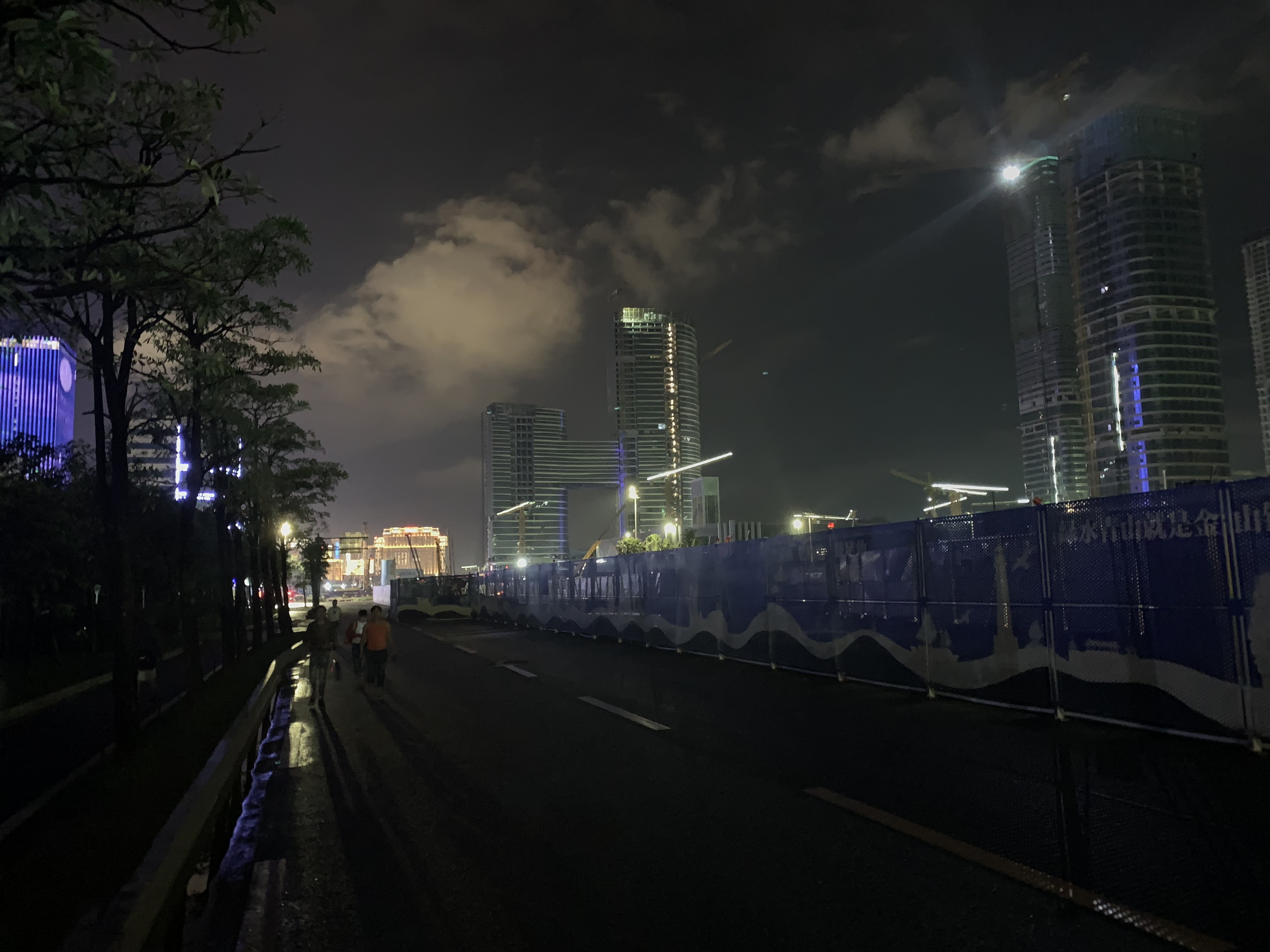 ңԶ麣