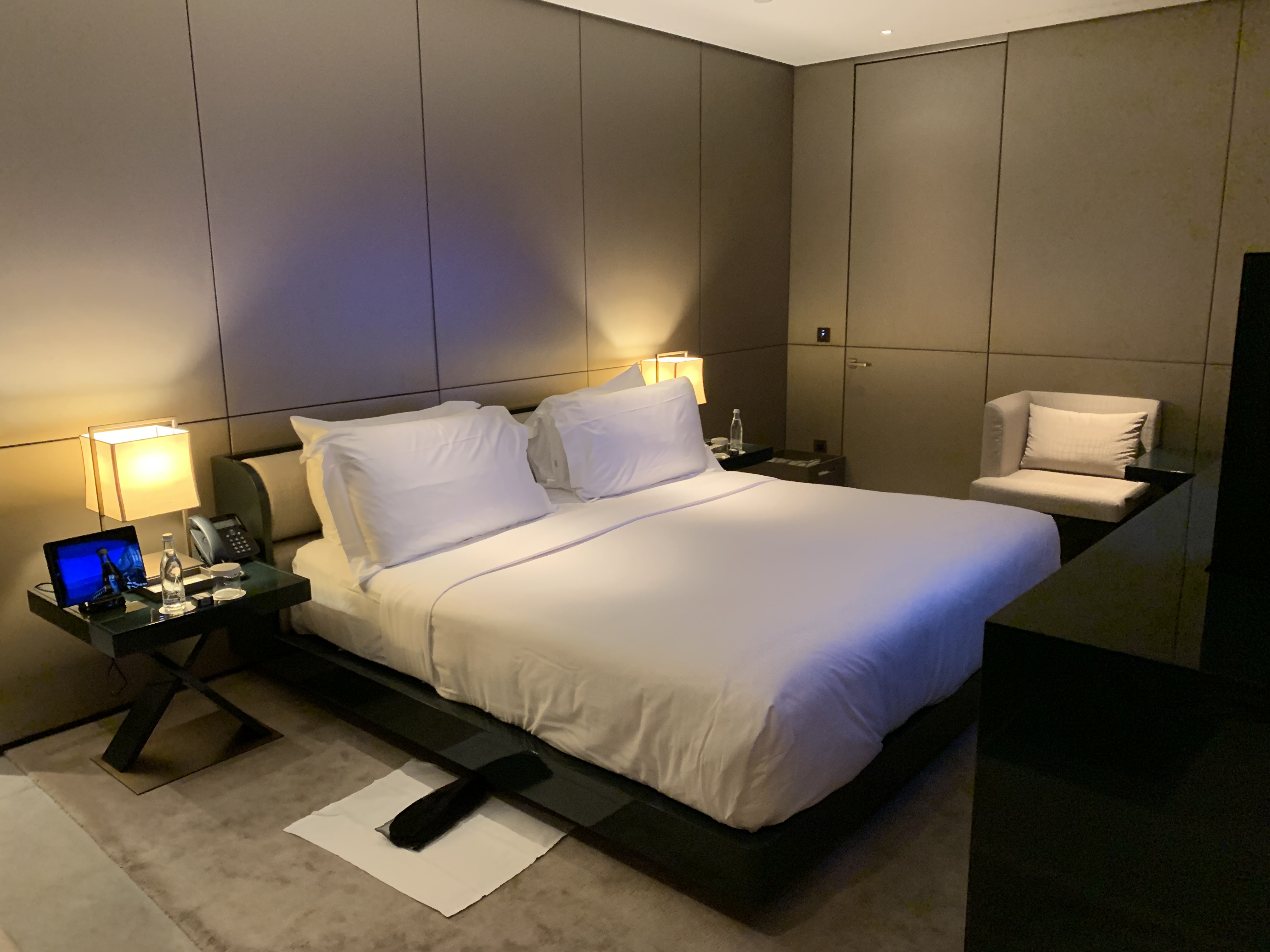 Armani Hotel Dubai & Milano 
ҰƵһ