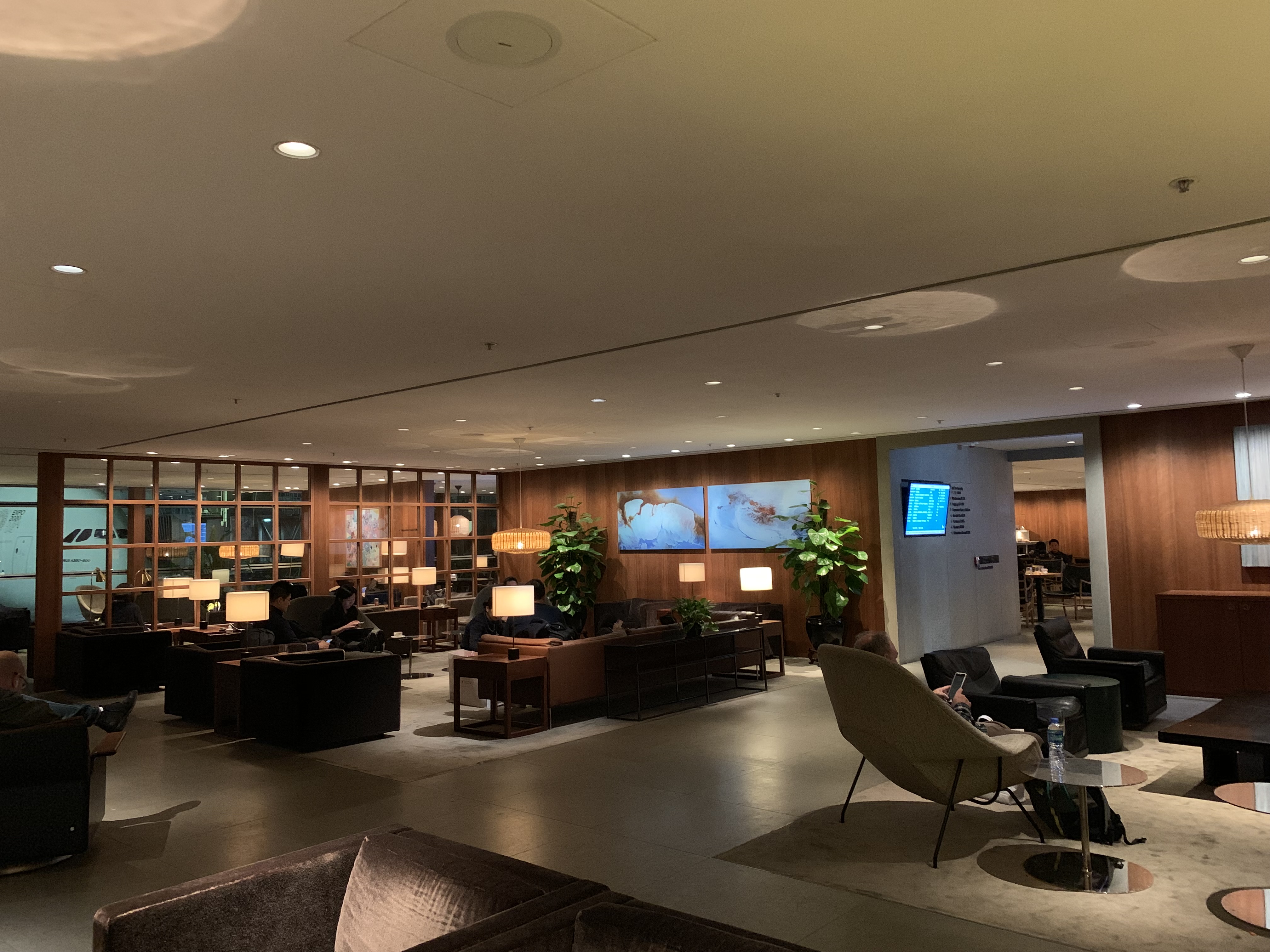 ӣ̩CAN-HKG-NRT-HND-HKG-CAN
