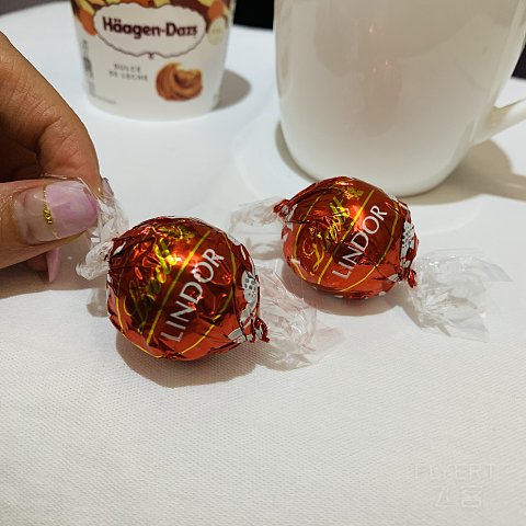 东航商务舱～上海马德里来回的餐食～
