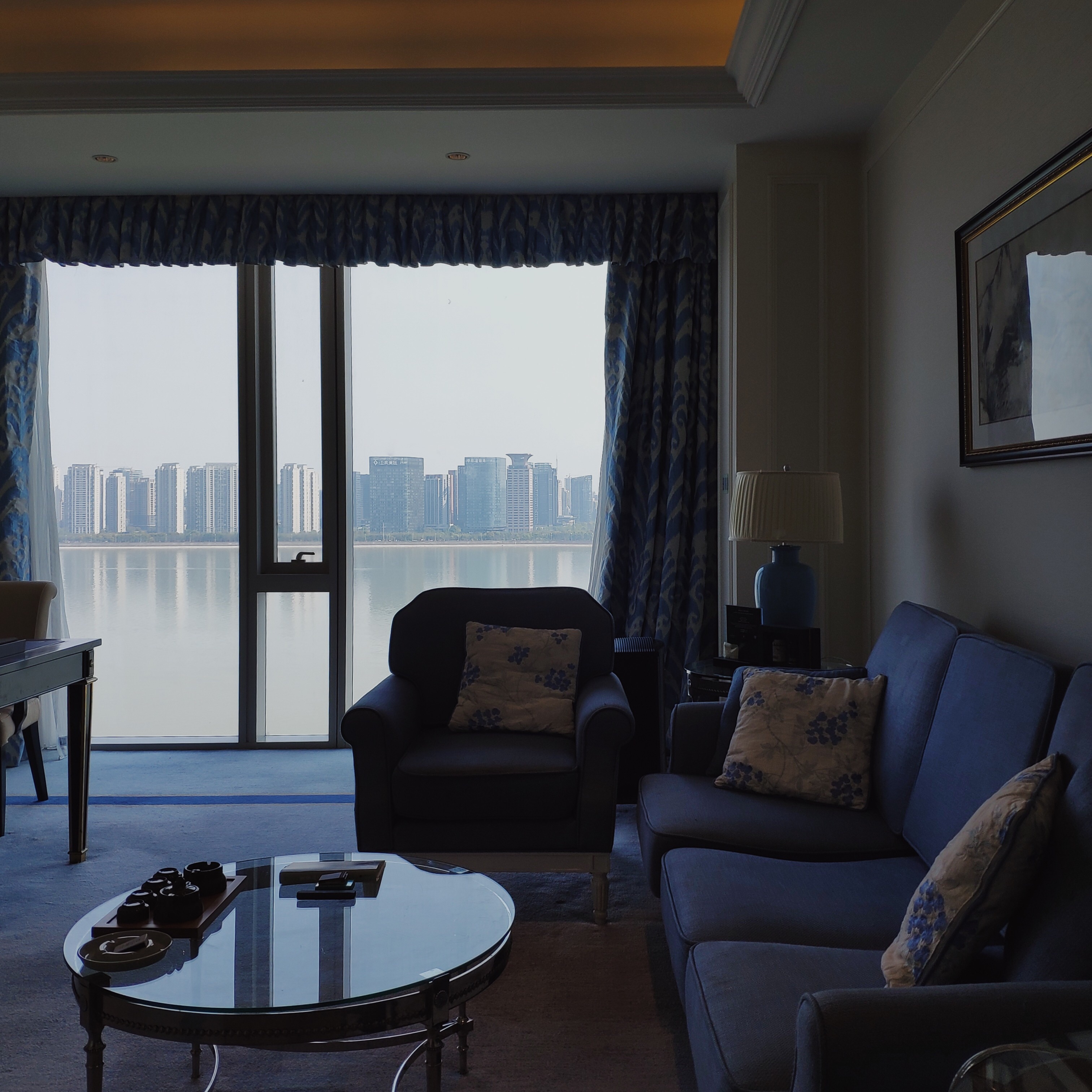 ǮѡƵ Panoramic Riverview suite