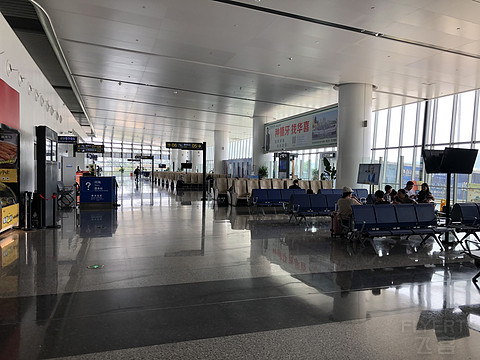 MU5380柳州—温州—青岛商务舱，体验不如预期
