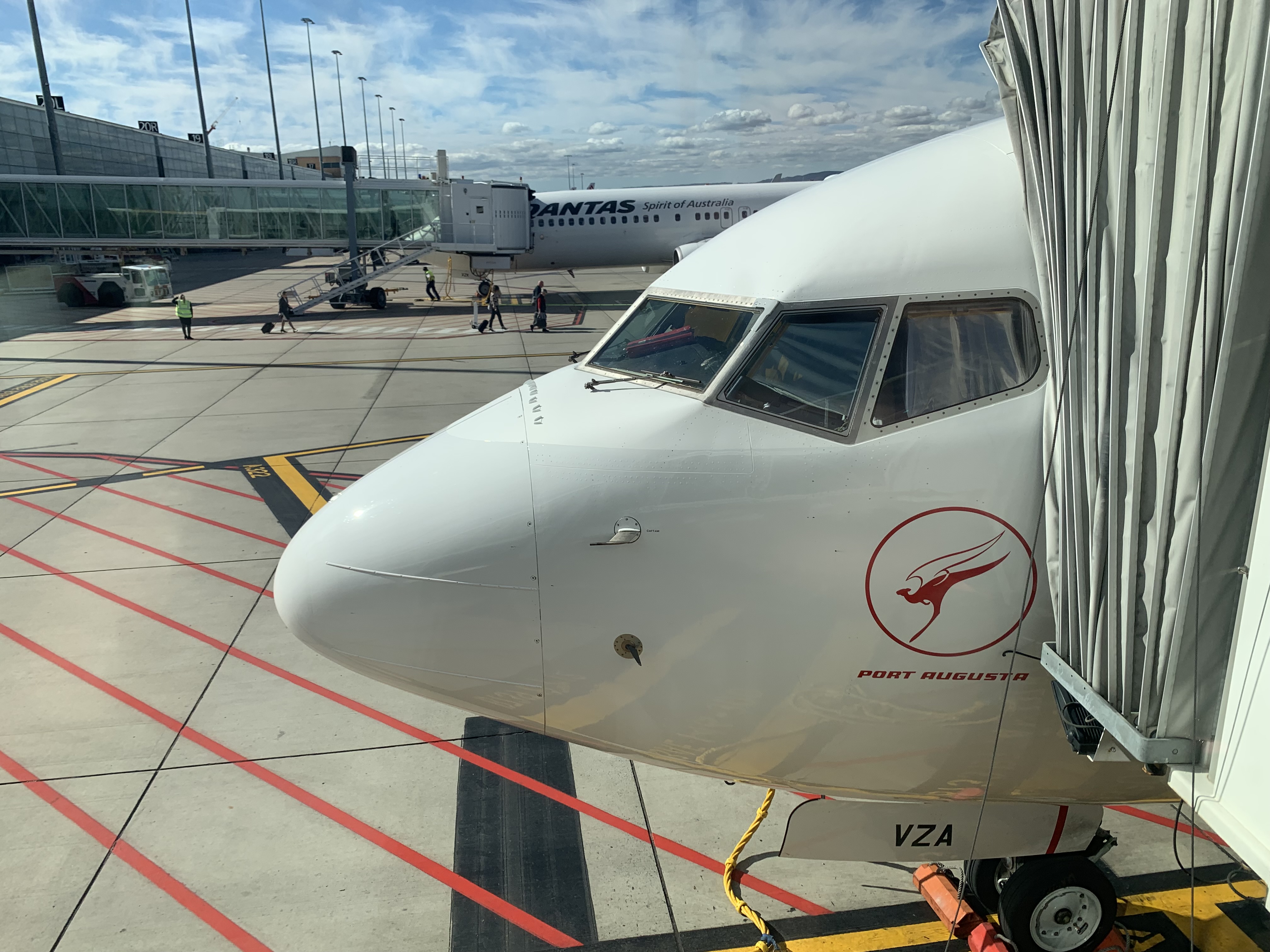 ޺Qantas 738 -¿ñ