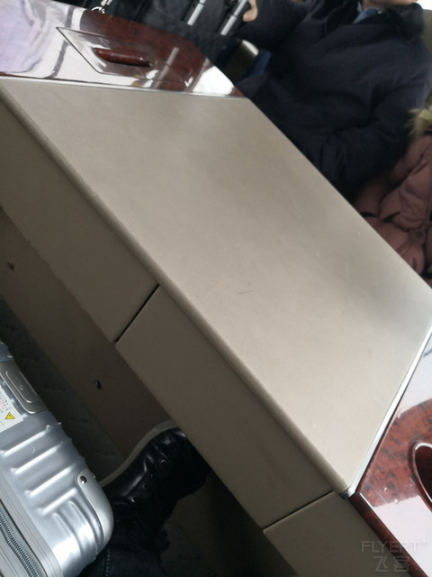 东航PEK—LHW 738两舱体验