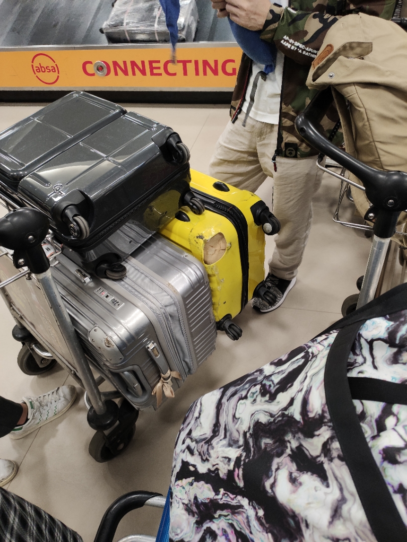ȥ̡֧HKG-DXB-ACCվòձ