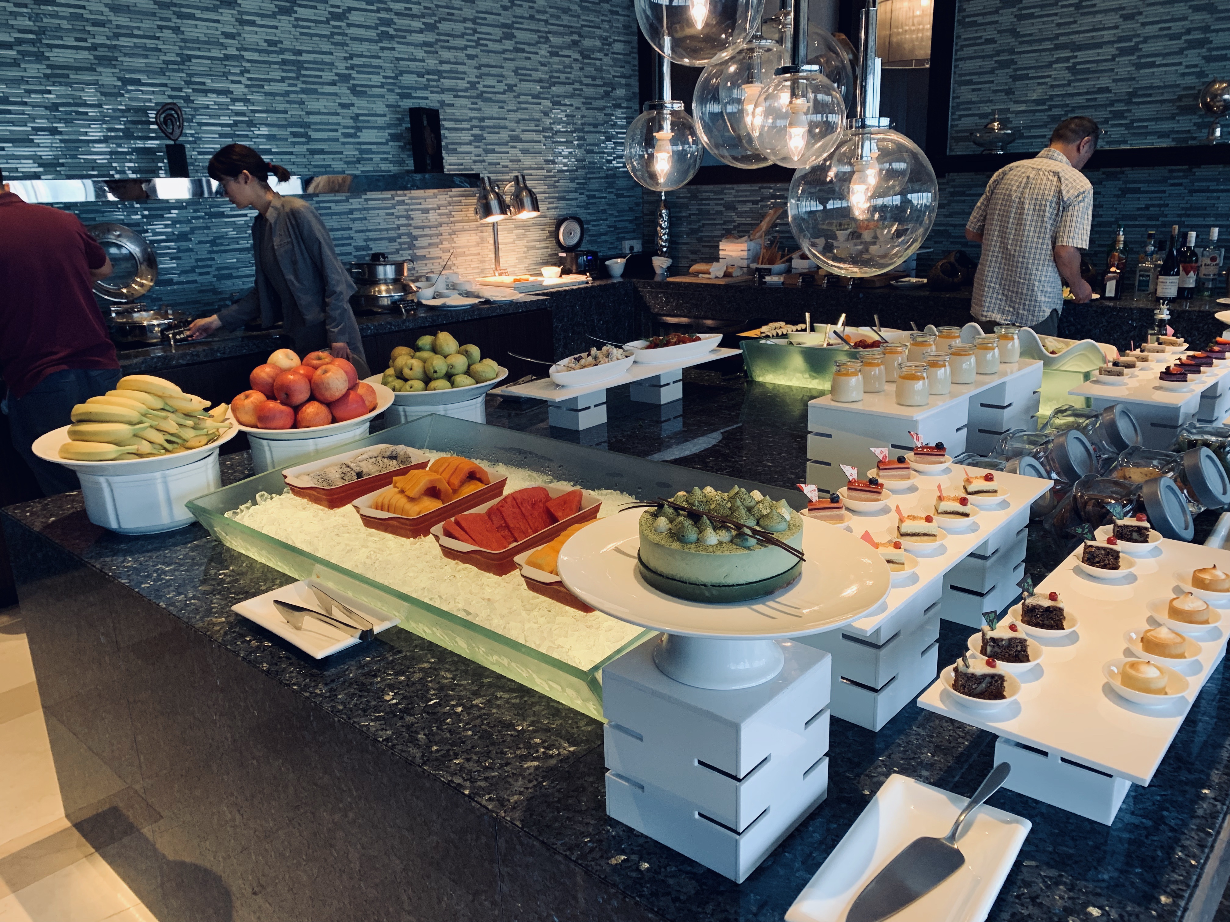 X. - Renaissance Shanghai Putuo Hotel