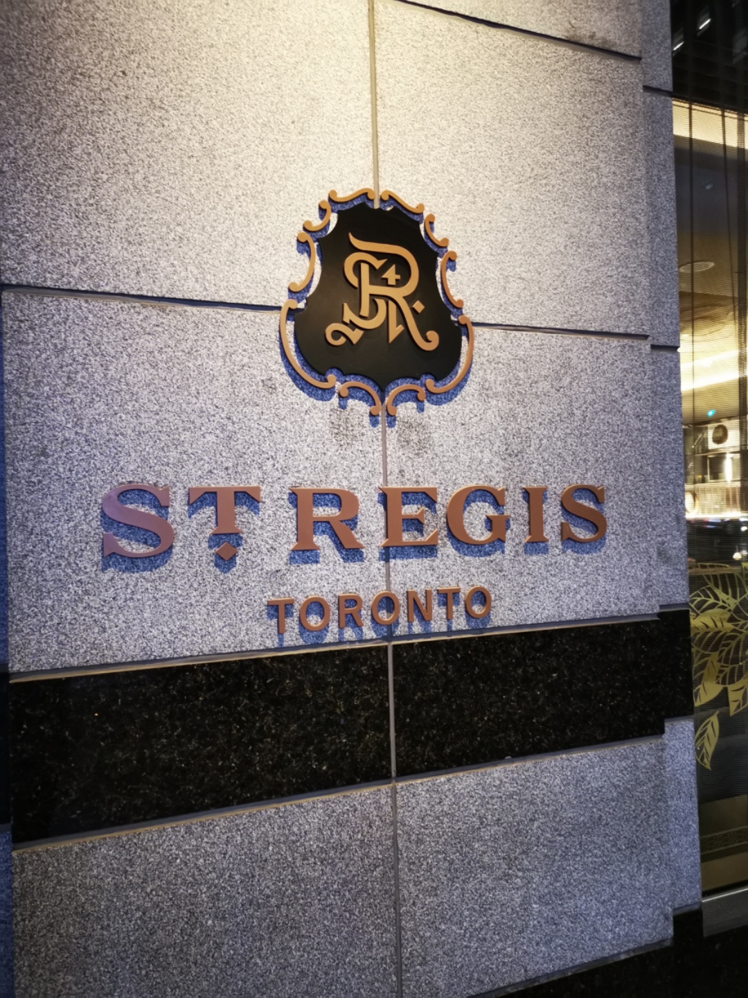 St Regis Toronto ׶𼪾Ƶ鱨 Virtuoso 汾