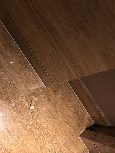 镇江喜来登健身体验-脏乱的让人怀疑是否属于万豪？