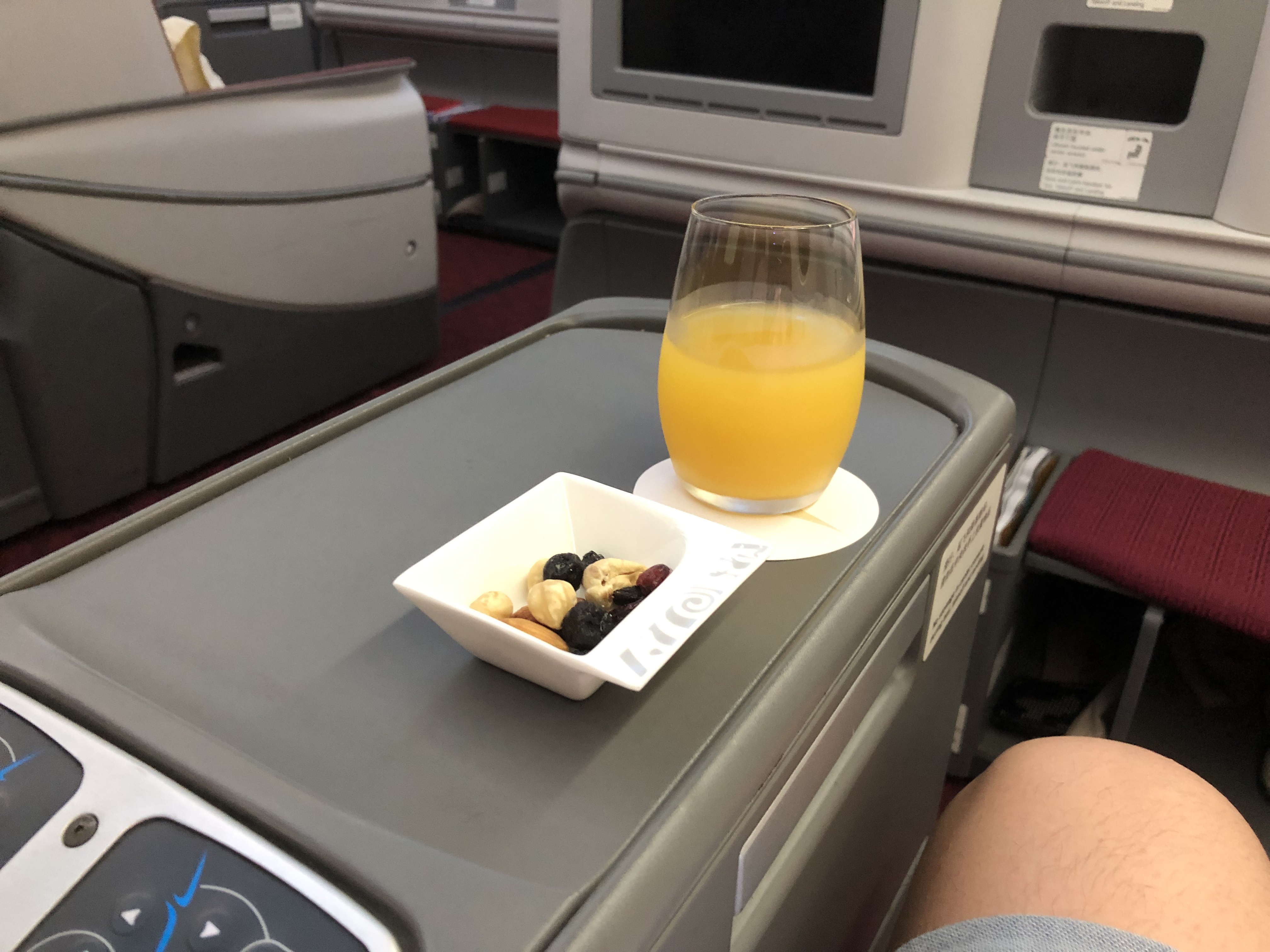 7СʱĺڼأƷHAK-PEK