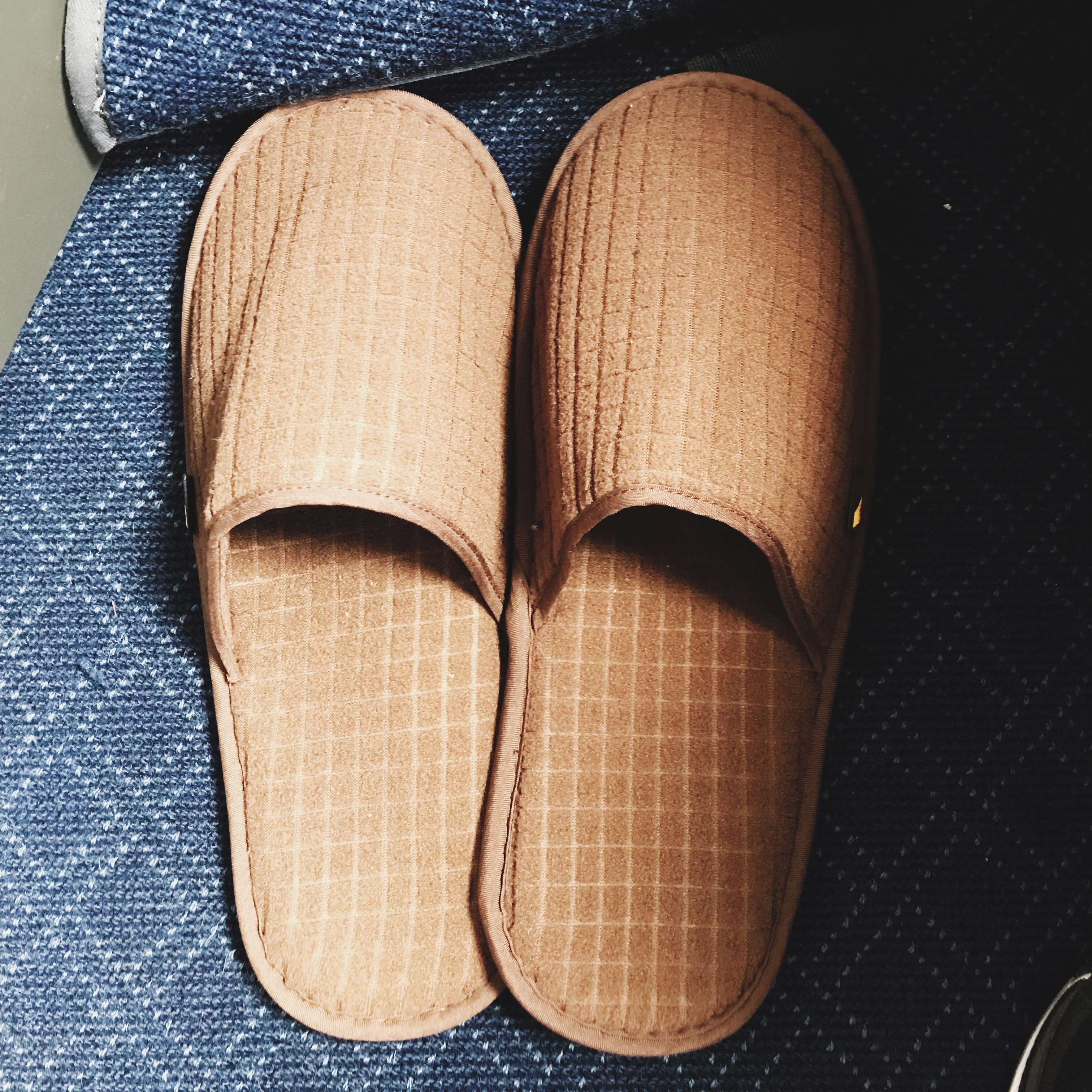 ϺA350 (CZ3503) ݵϺ......