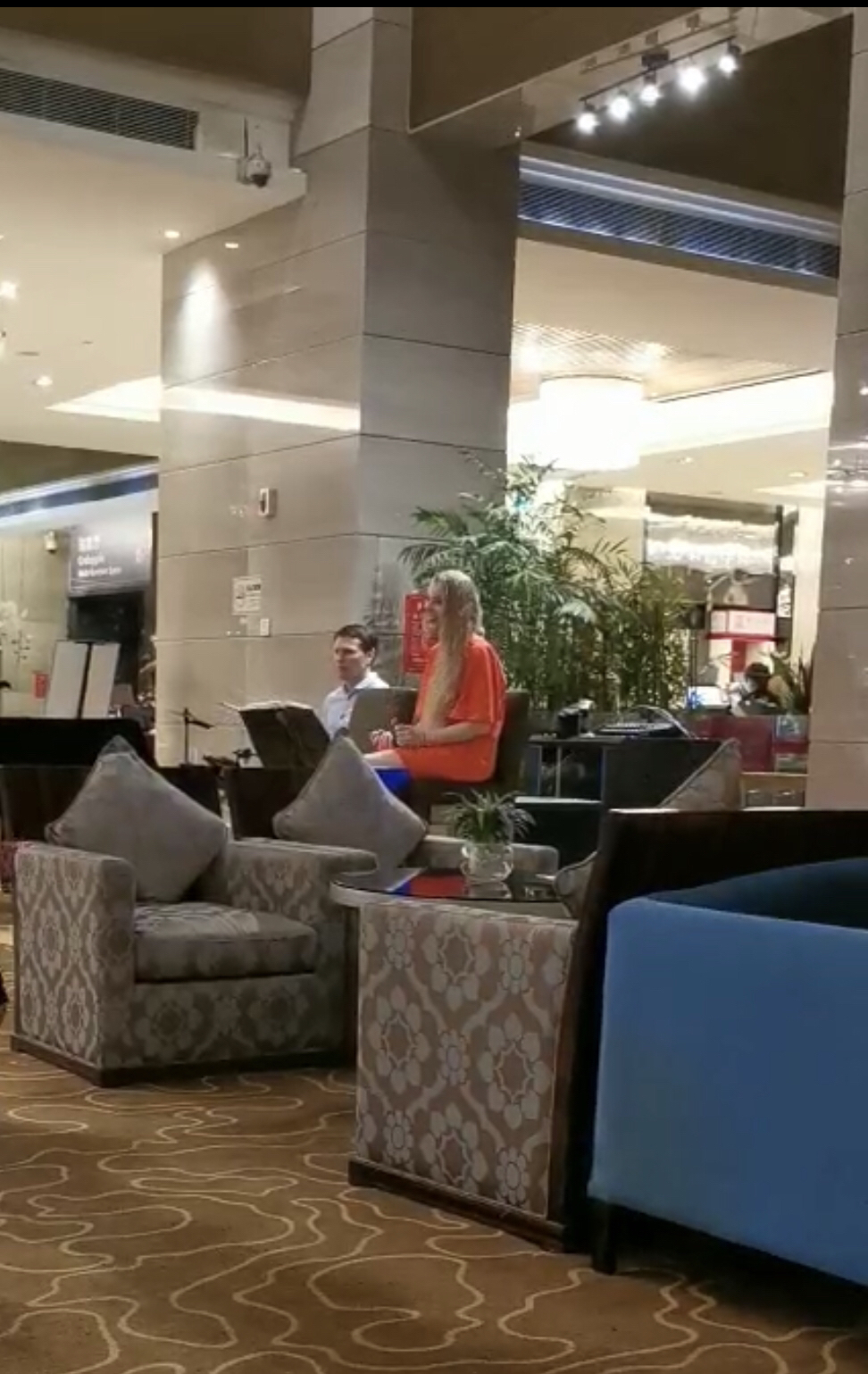 ѡ齭ʹڼվƵ