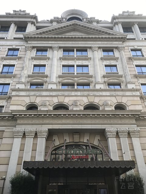 上海苏宁环球万怡酒店棒