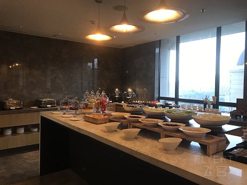 上海苏宁环球万怡酒店棒
