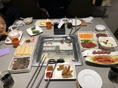 余杭万丽套房+龙猫房体验 余杭万丽套房+龙猫房体验