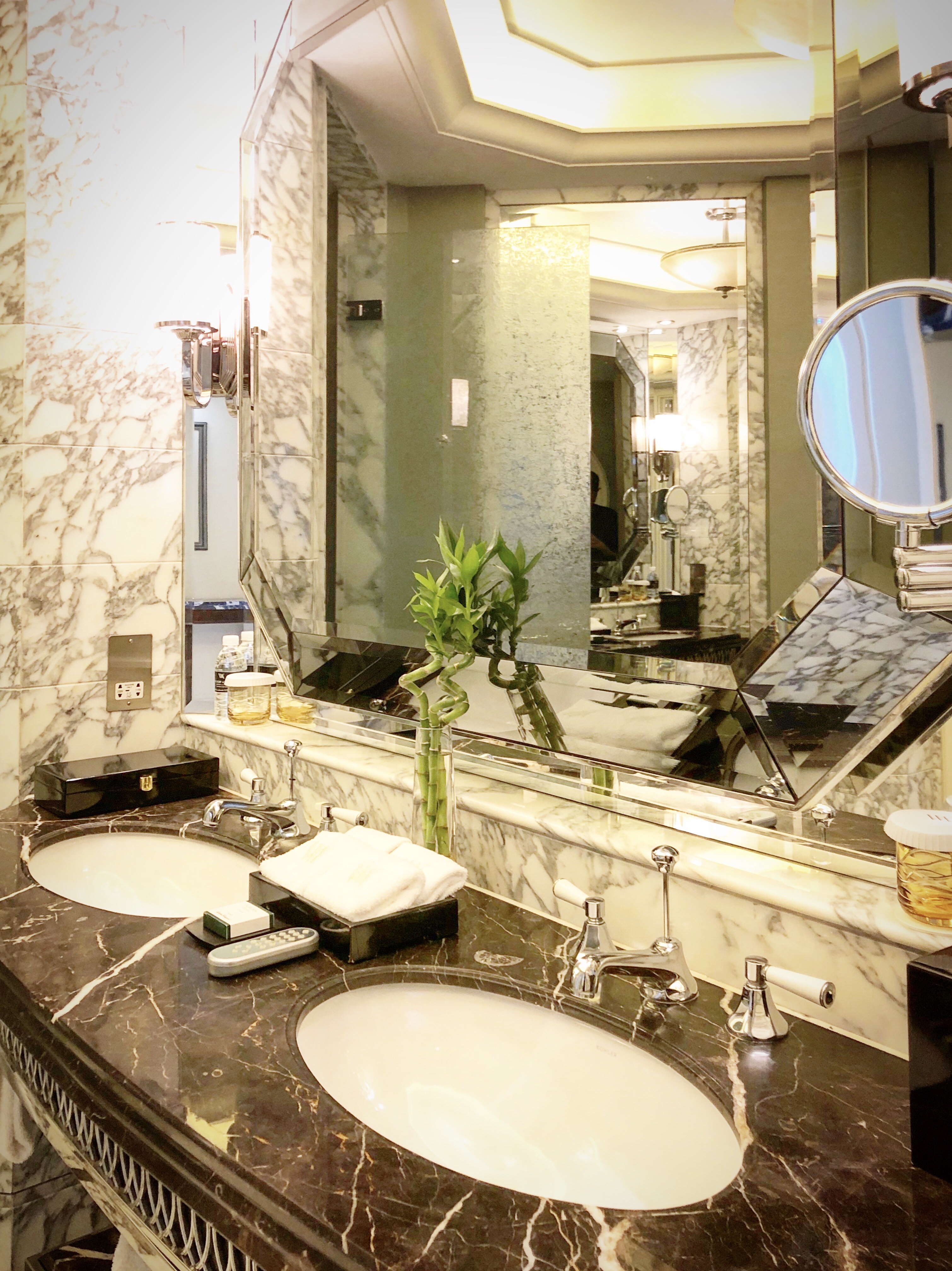 WALDORF ASTORIA SHANGH......