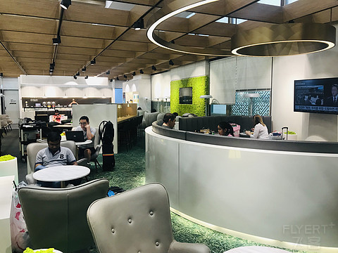 韩国金浦机场SKY HUB LOUNGE贵宾室