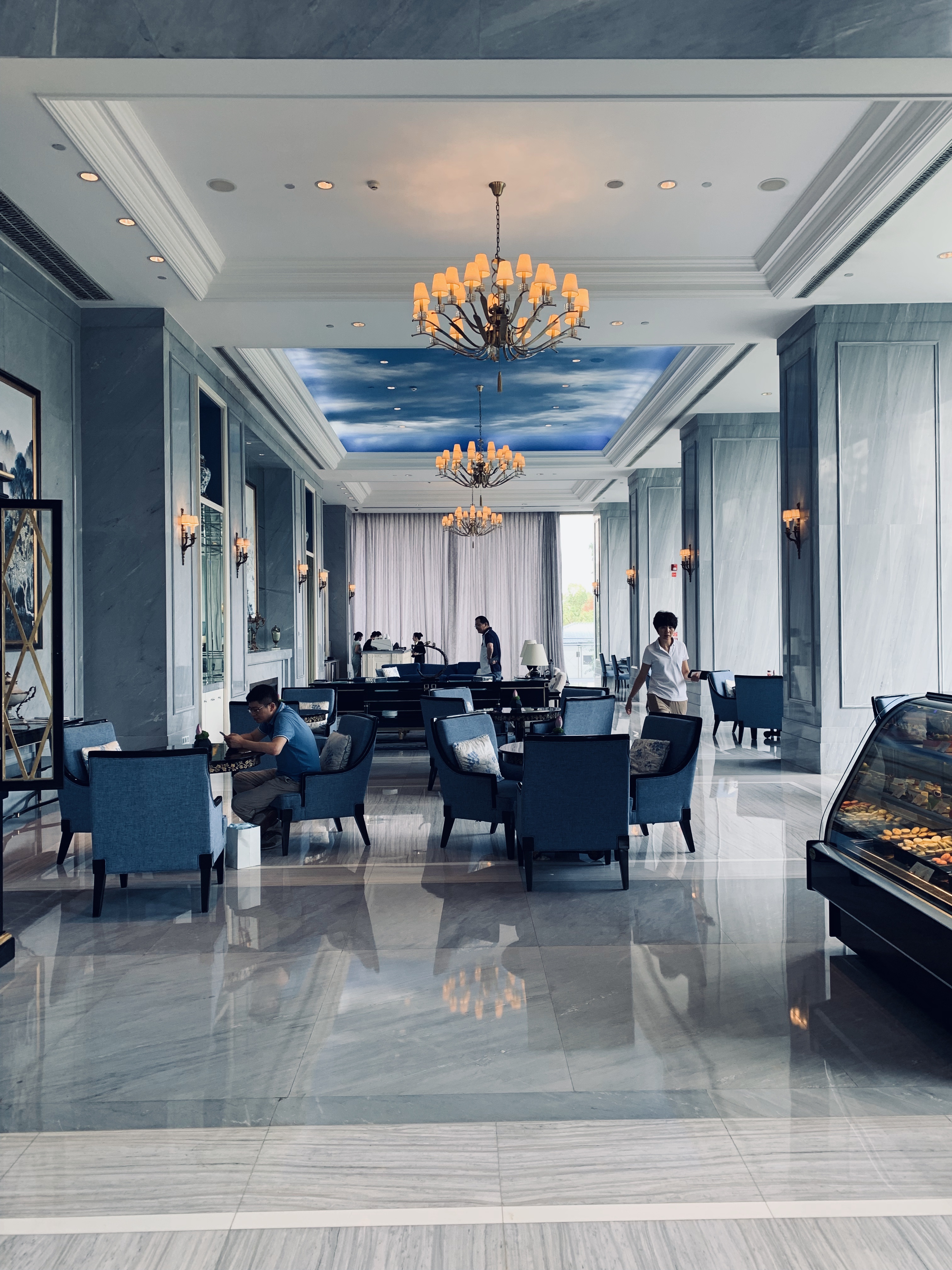 X. - The Azure Qiantang, a Luxury Collection Hotel