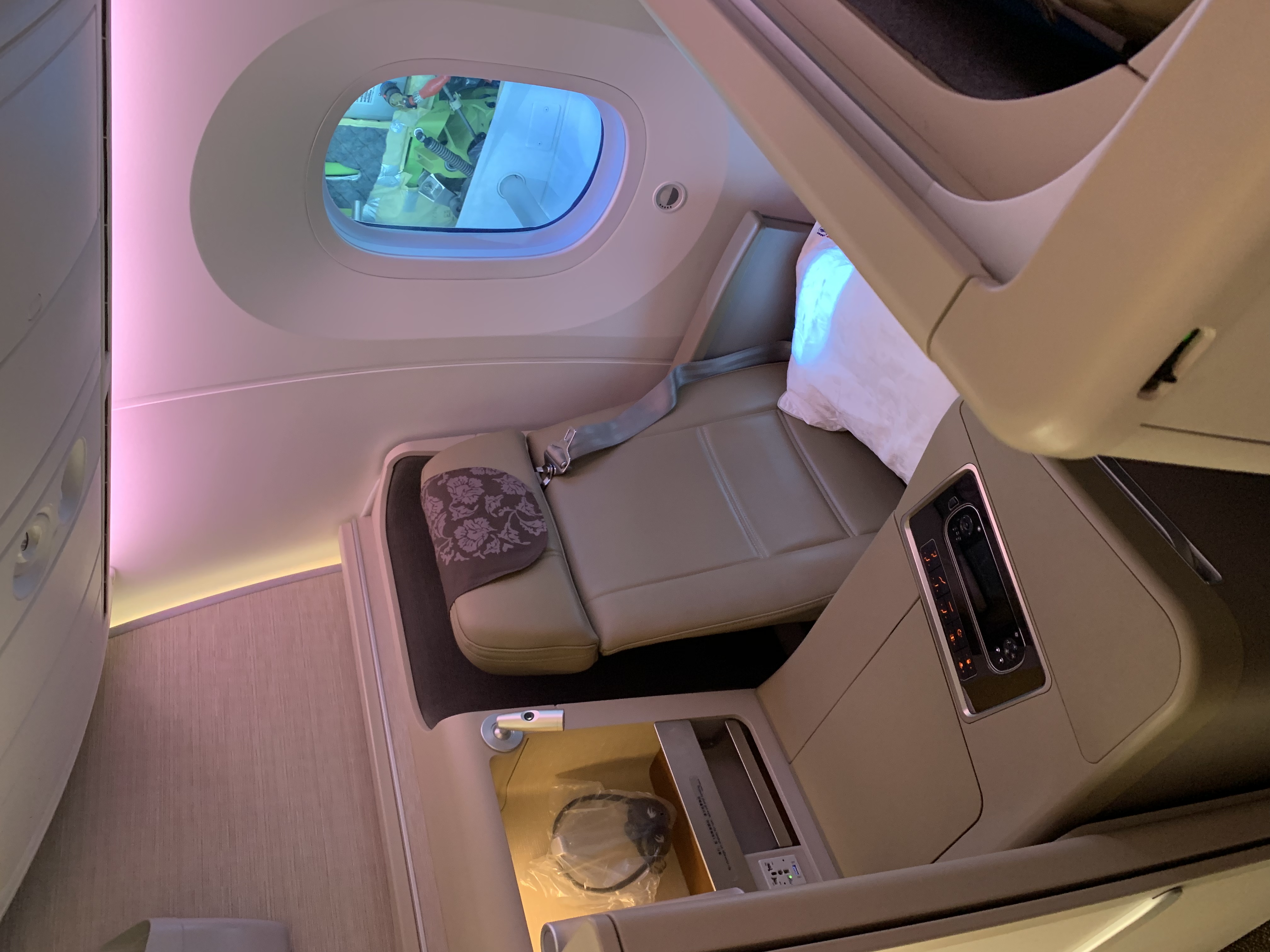 ·CZMU B787-9 JնԱ