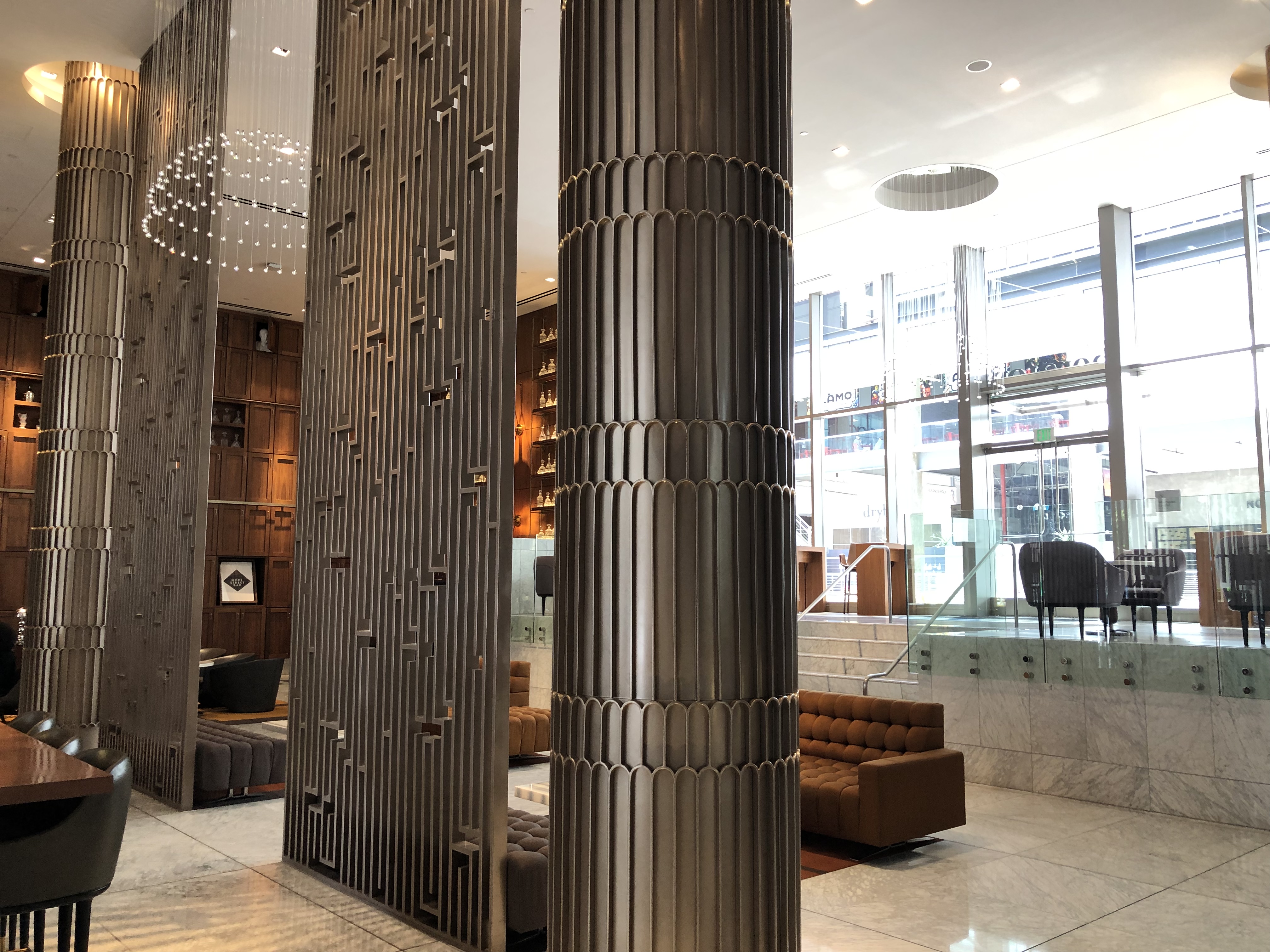 桿ɼϲǴƵ Sheraton Grand Los Angelesס