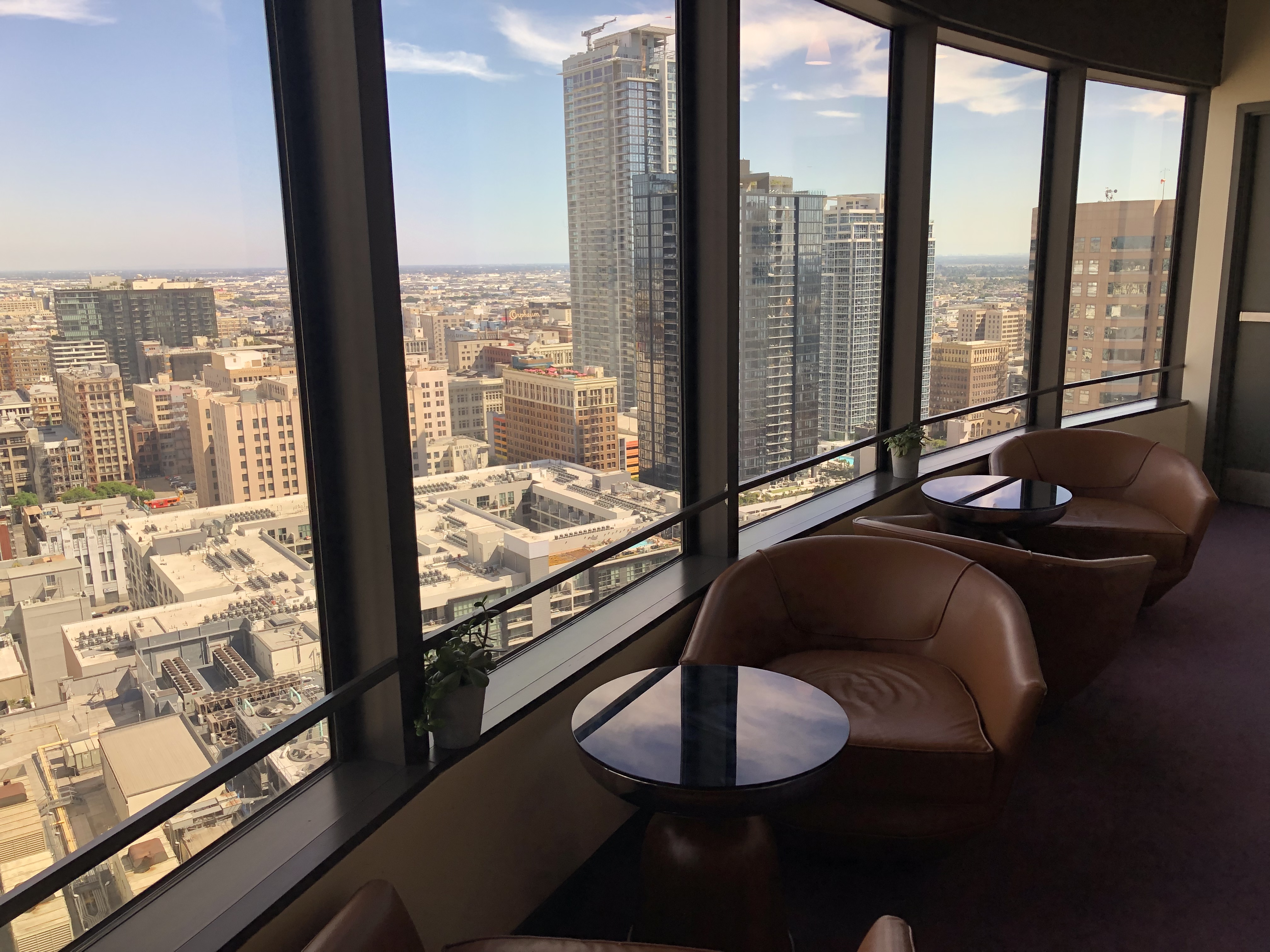 桿ɼϲǴƵ Sheraton Grand Los Angelesס