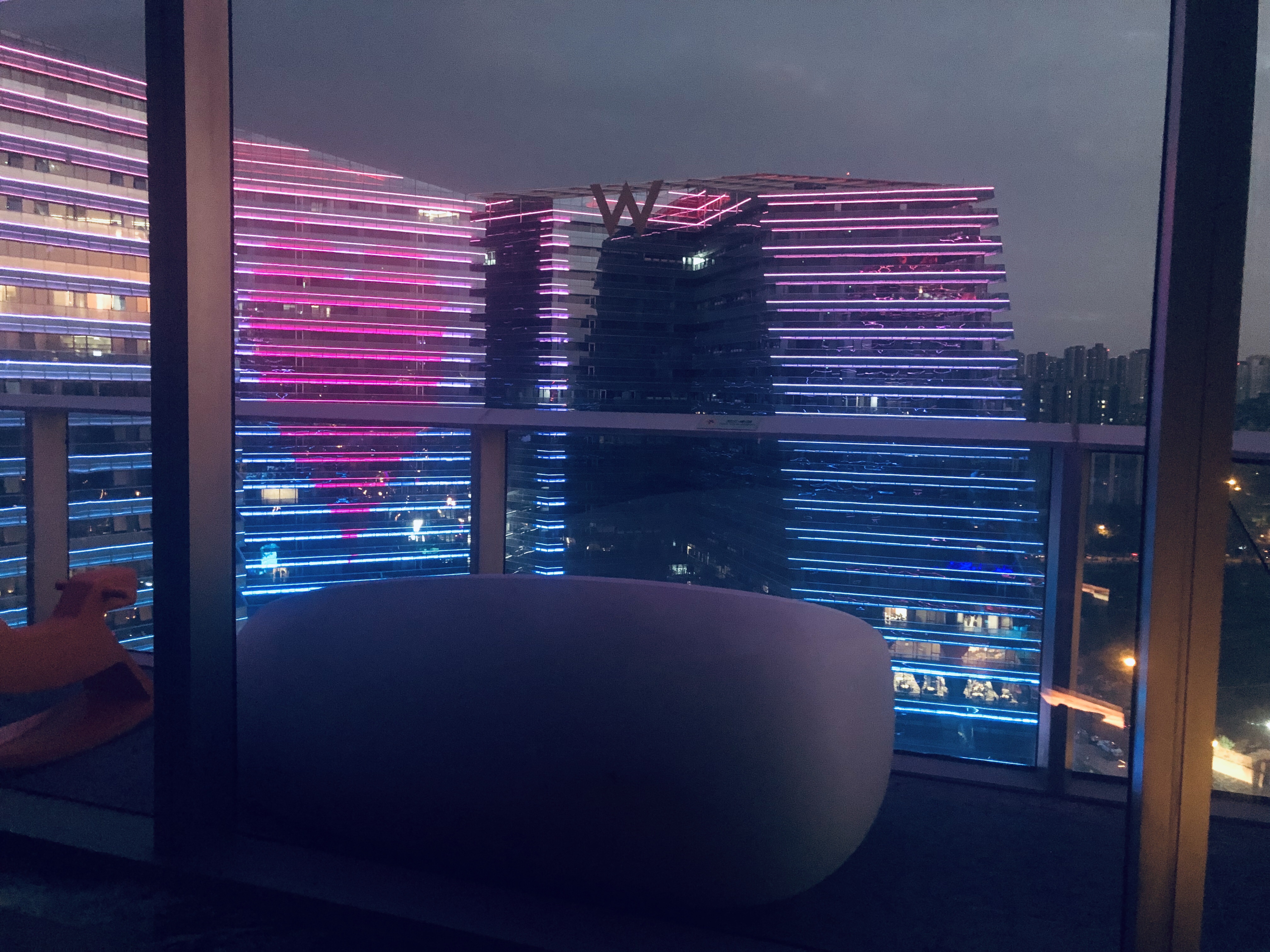 W˭ɧ۶