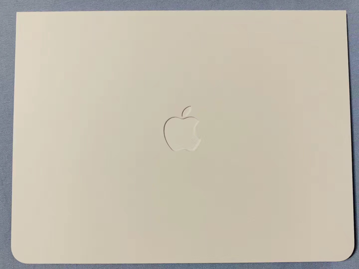 Apple Cardɶã