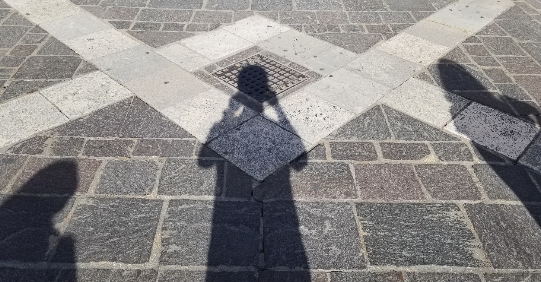 ǰε-