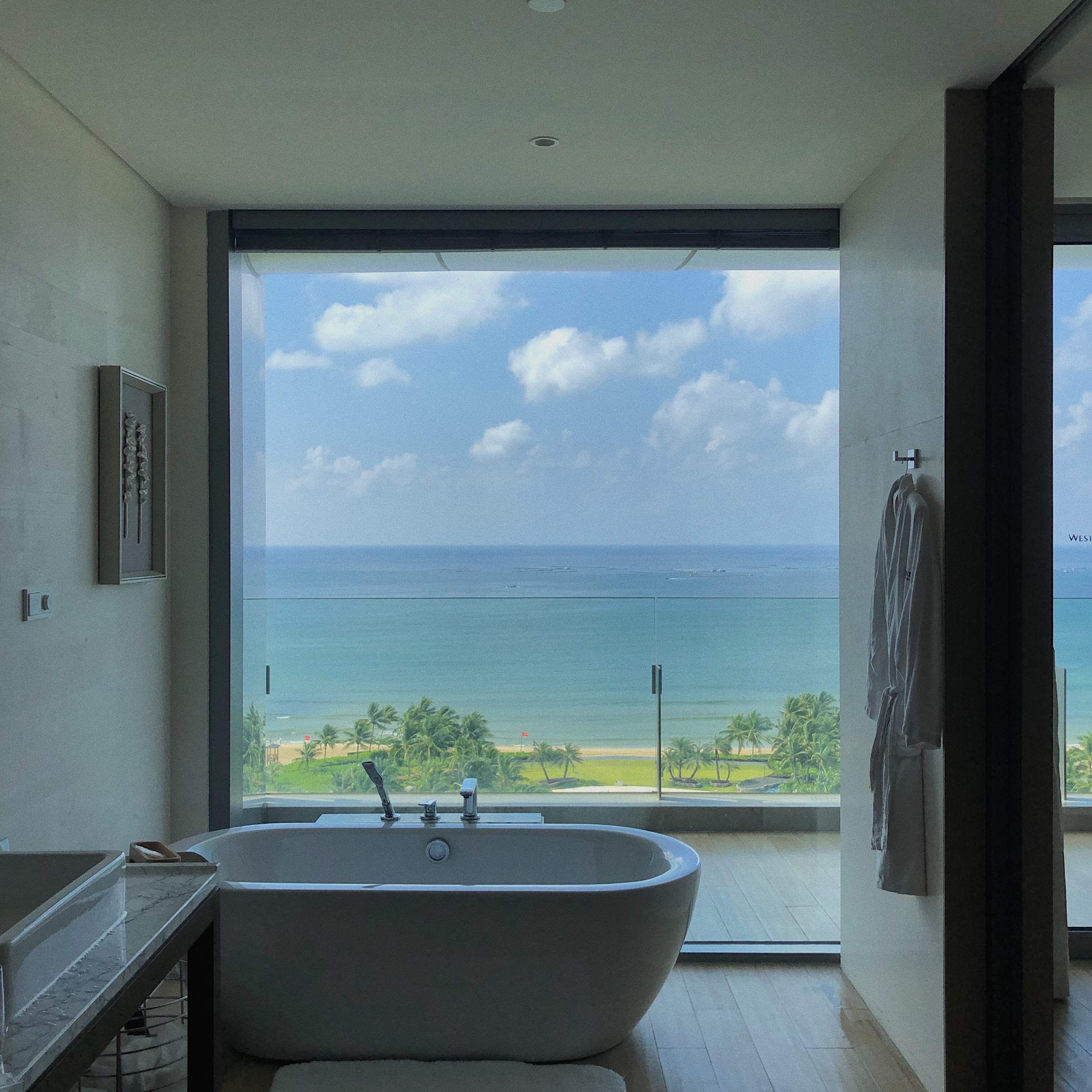 Ƶ Report˹͡ The Westin Blue Bay