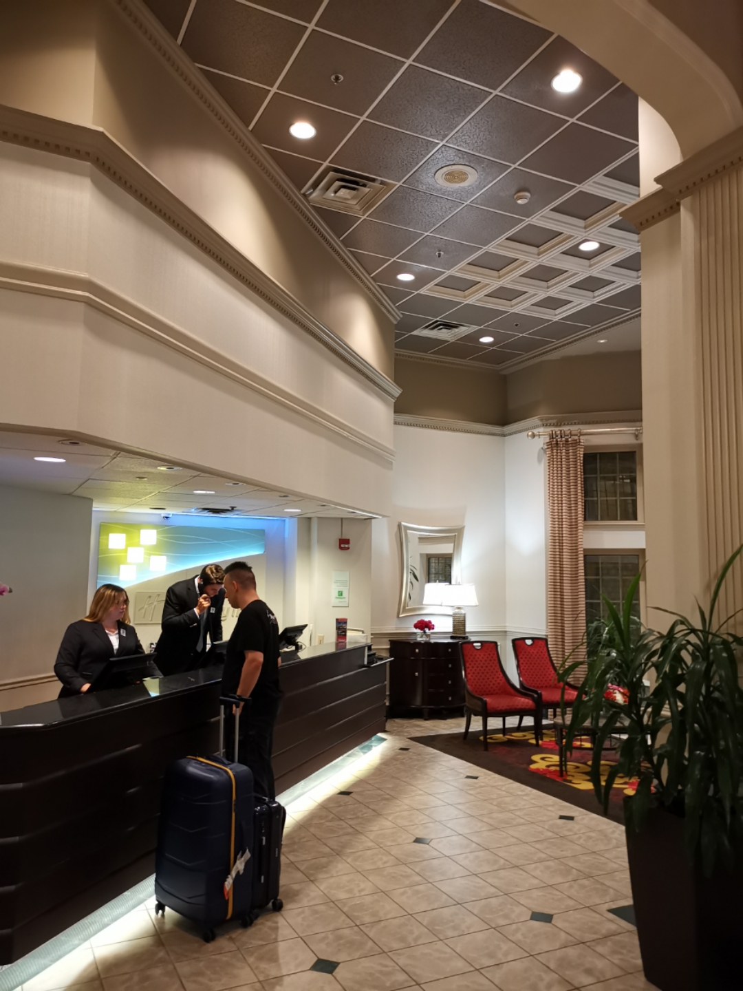 ʢ/ Rosslyn Bridge Holiday Inn
