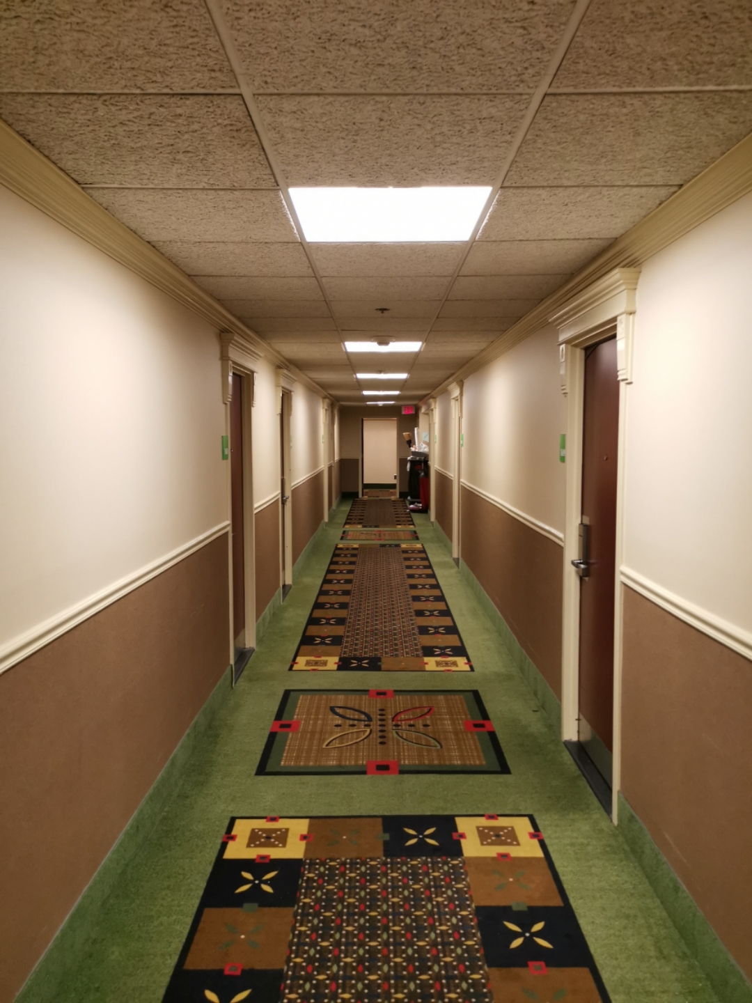 ʢ/ Rosslyn Bridge Holiday Inn