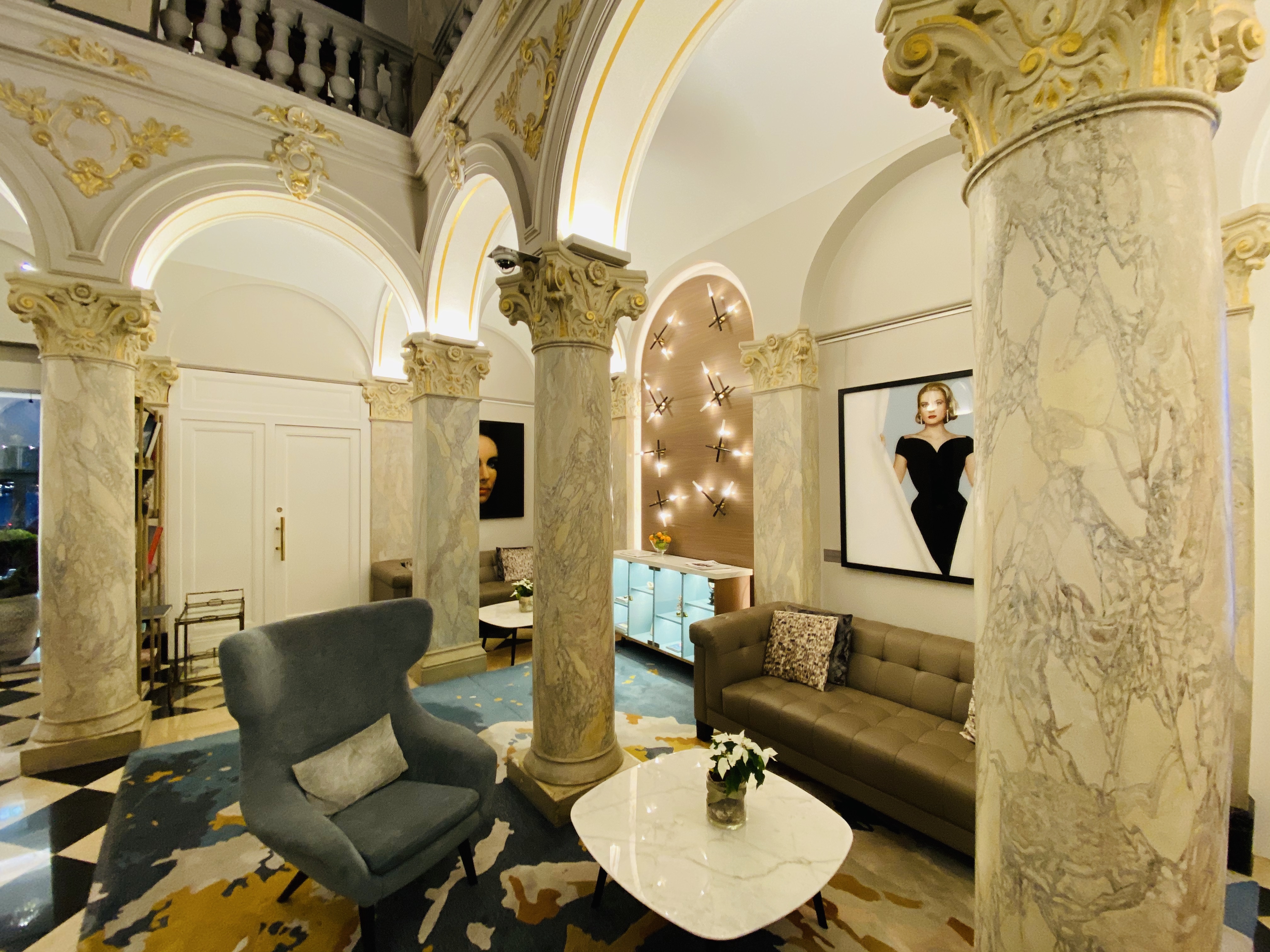 ˫@˼٣ƽ Hotel de la Paix, the Ritz-Carlton Geneva