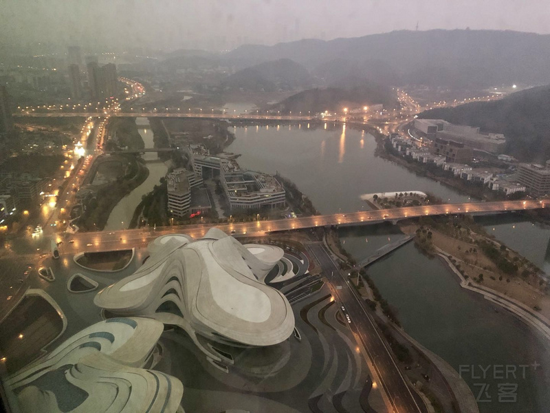 140943HKHEQYWGQSQOGXNW.png