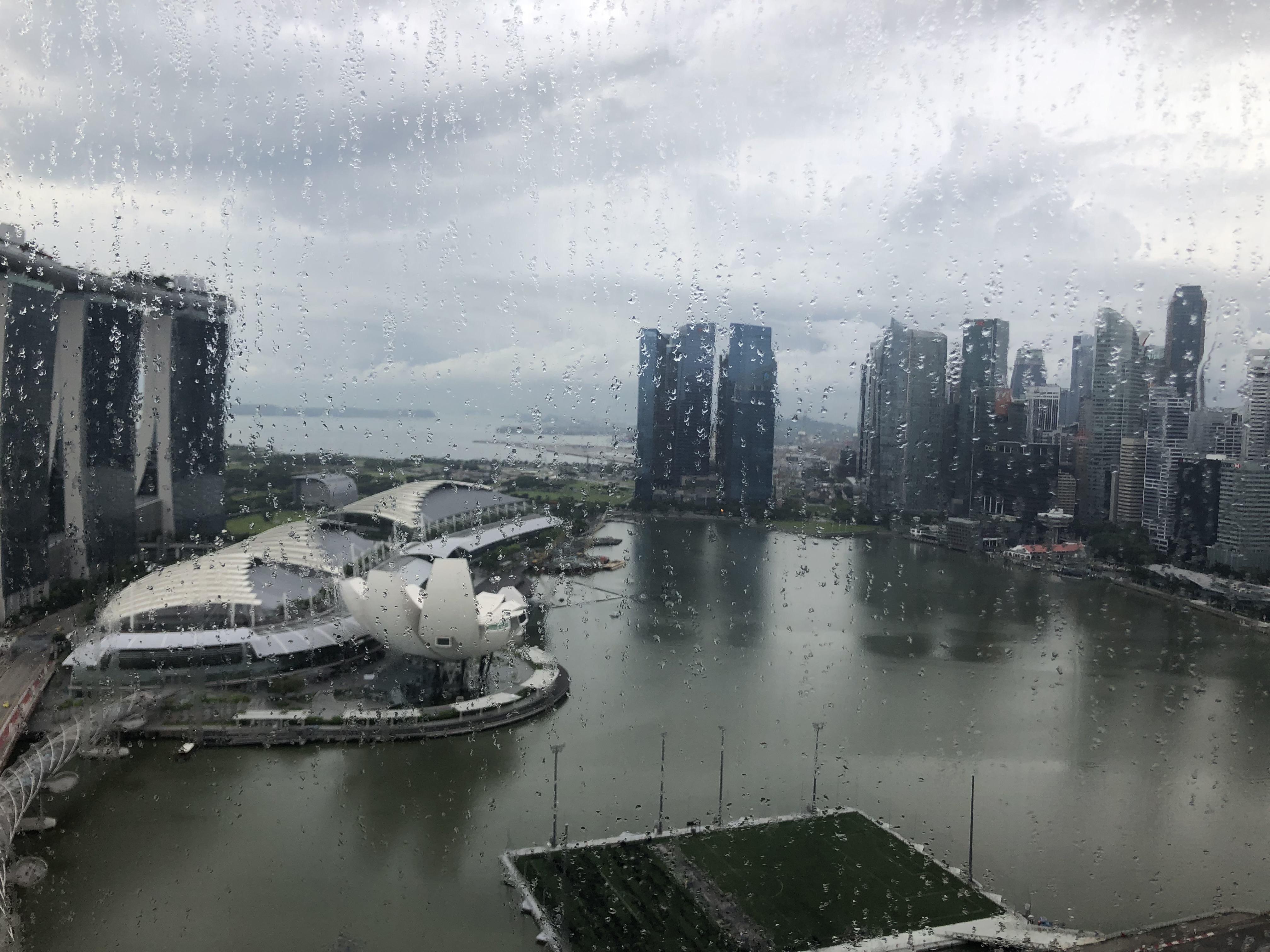 Ritz Carlton Singapore review  mini μ