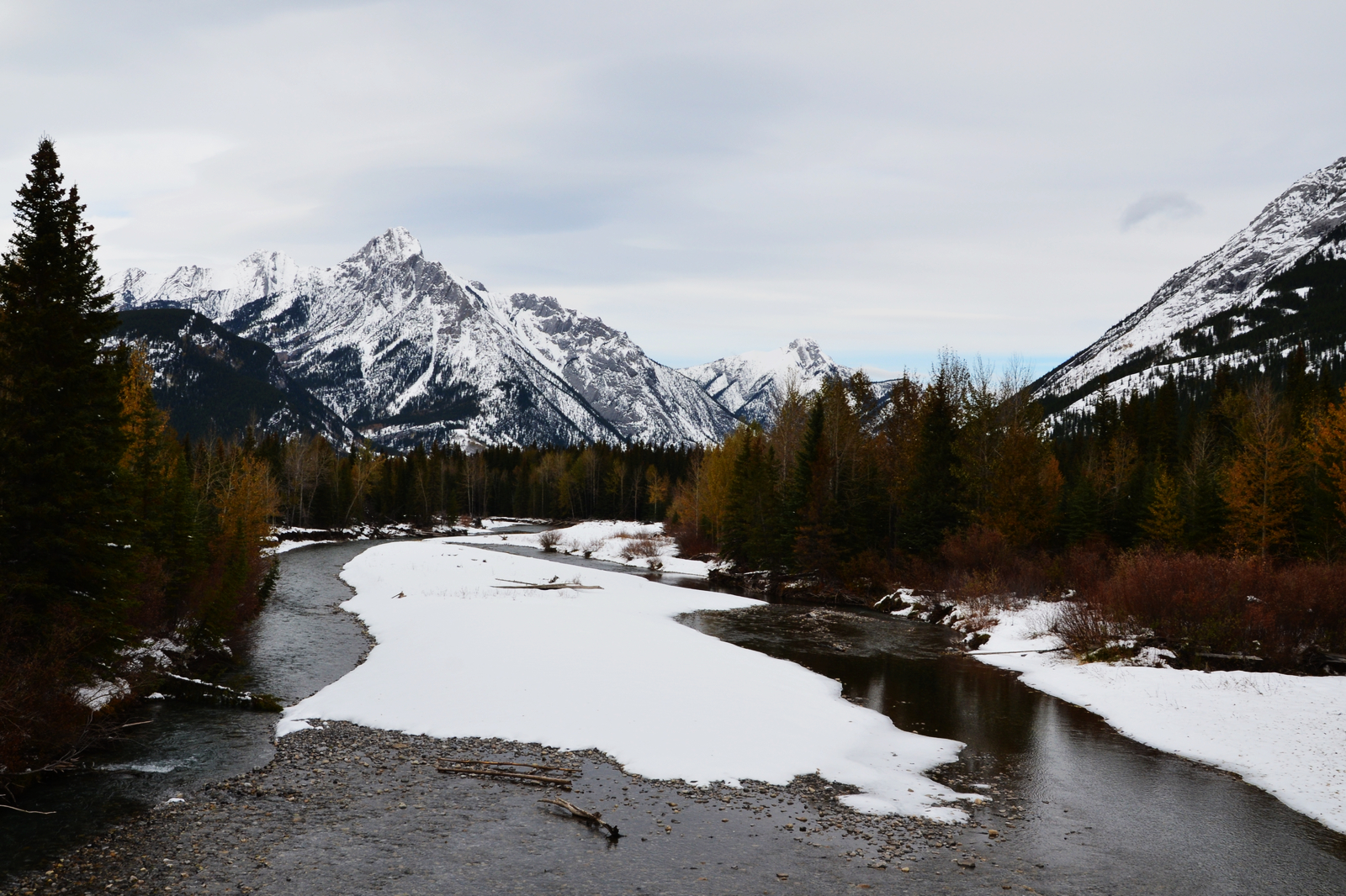 ˵羰ô˵ǵ -- ϱɽȡ Kananaskis;ѡ